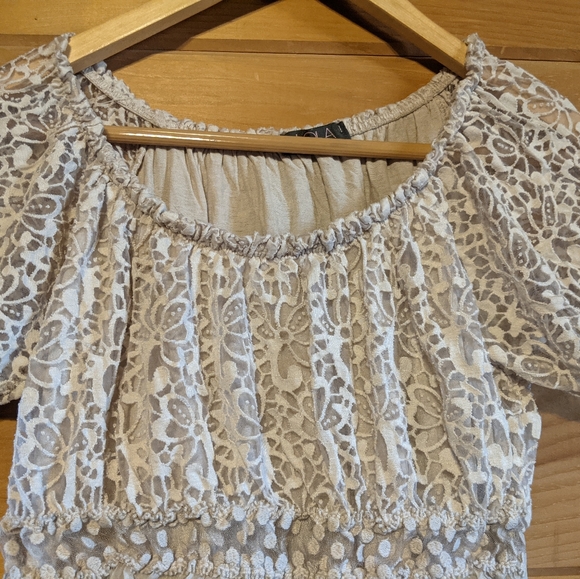 Champagne babydoll top, size medium - Picture 2 of 3